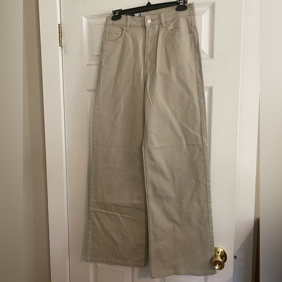 Pants - NWT H&M Wide Leg Pants
